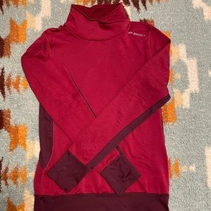 Brooks running sweater medium